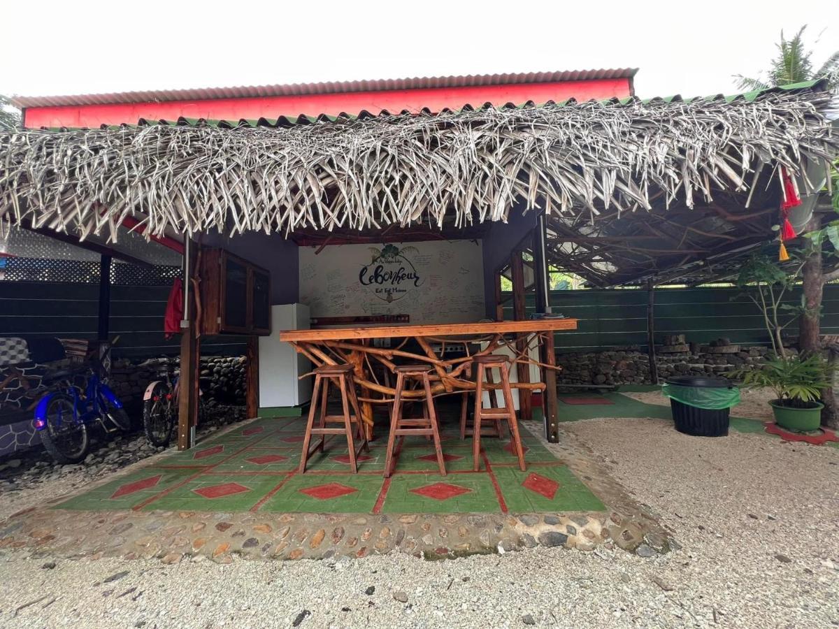 Moorea Vaiare Lodge Eksteriør billede